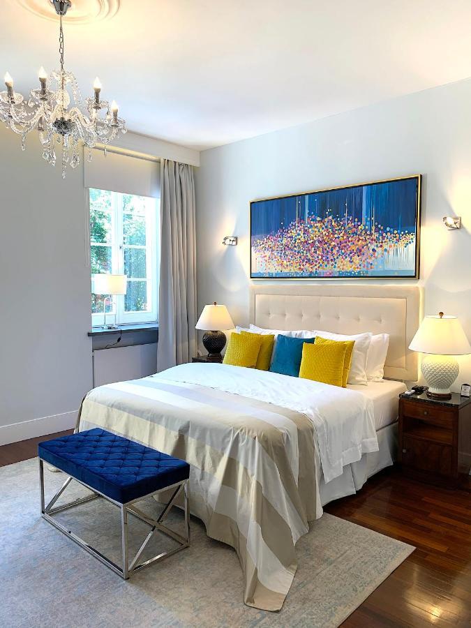 Mondrian Luxury Suites & Apartments Krakow Old Town Pokoj fotografie